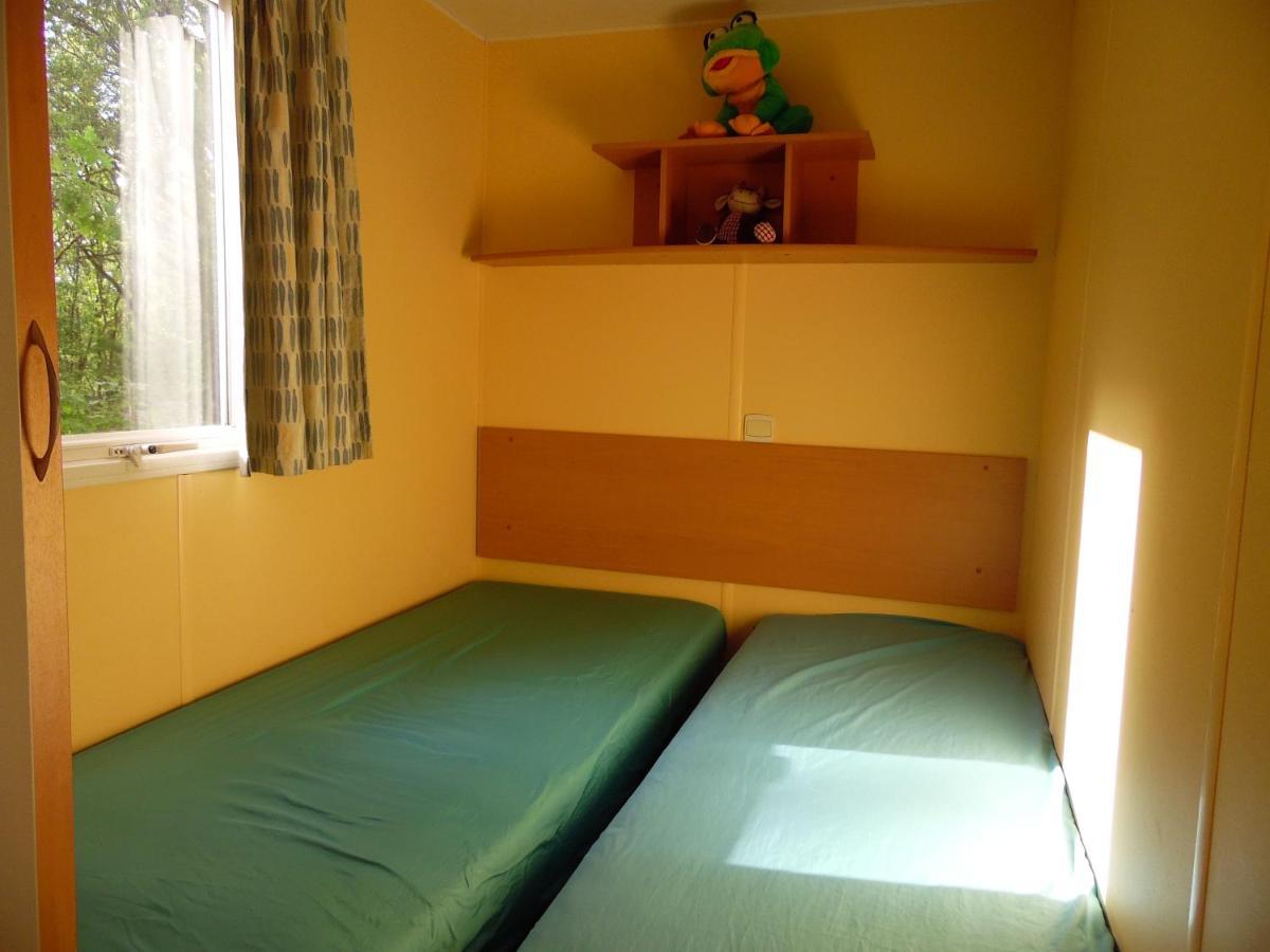 Camping Les Paillotes Payrac 외부 사진