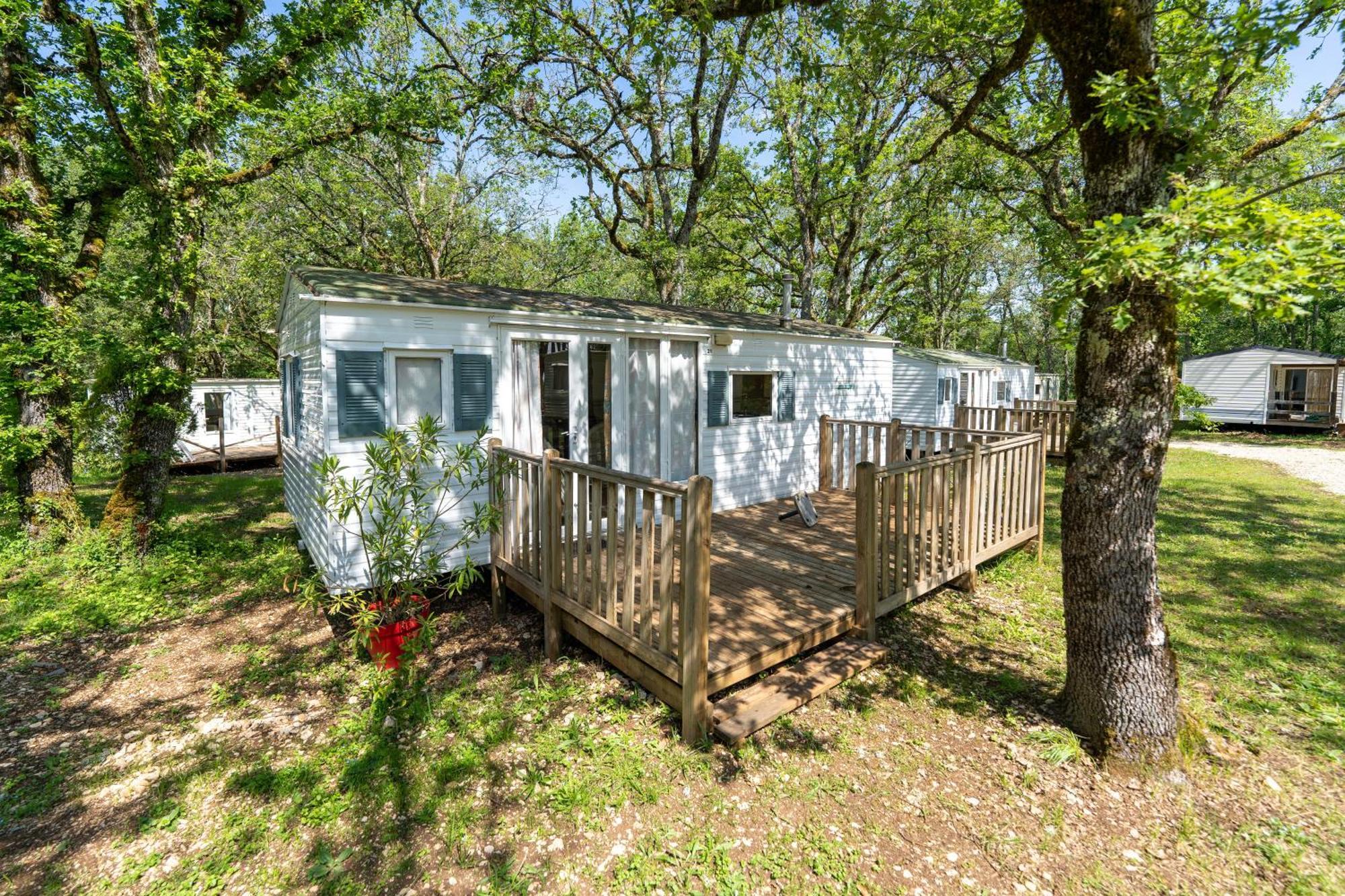 Camping Les Paillotes Payrac 외부 사진