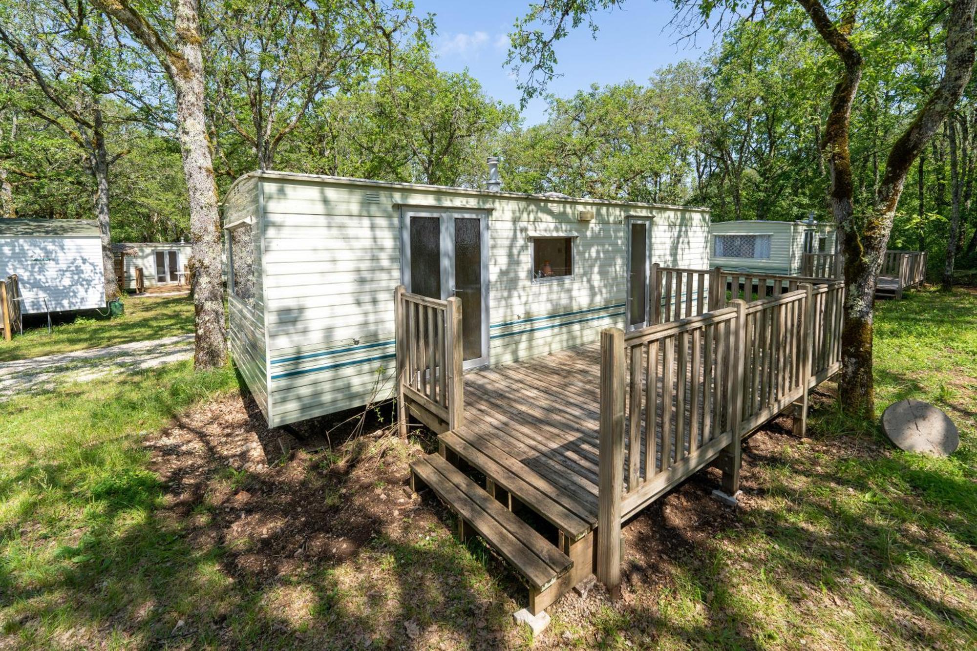 Camping Les Paillotes Payrac 외부 사진